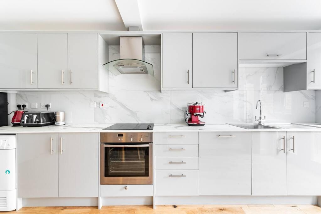 Dunstan House Luxury Holiday Home With Free Parking オックスフォード エクステリア 写真
