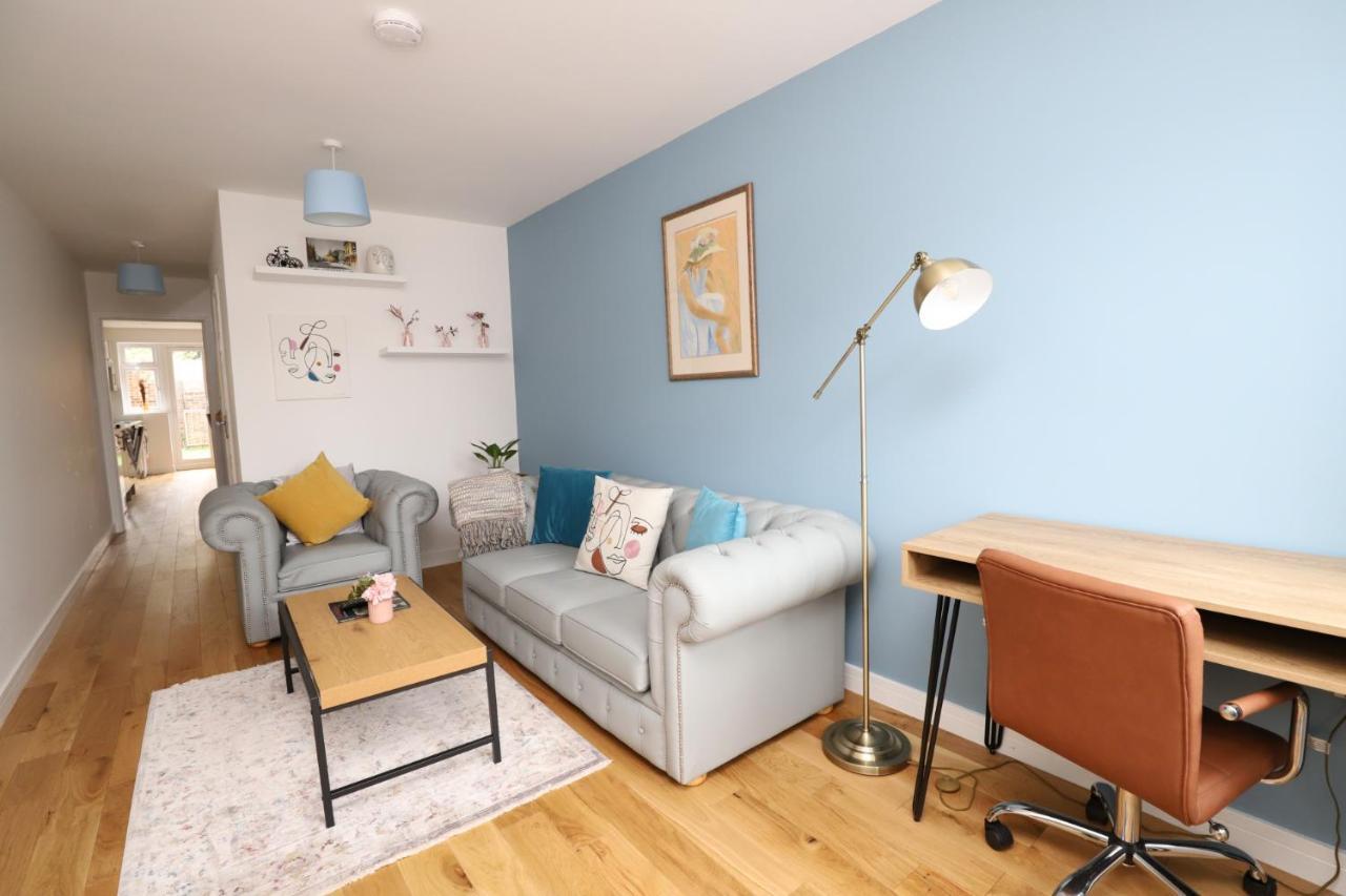 Dunstan House Luxury Holiday Home With Free Parking オックスフォード エクステリア 写真